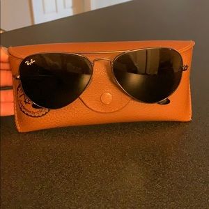 Ray-Ban Aviators with case & cleaning cloth!